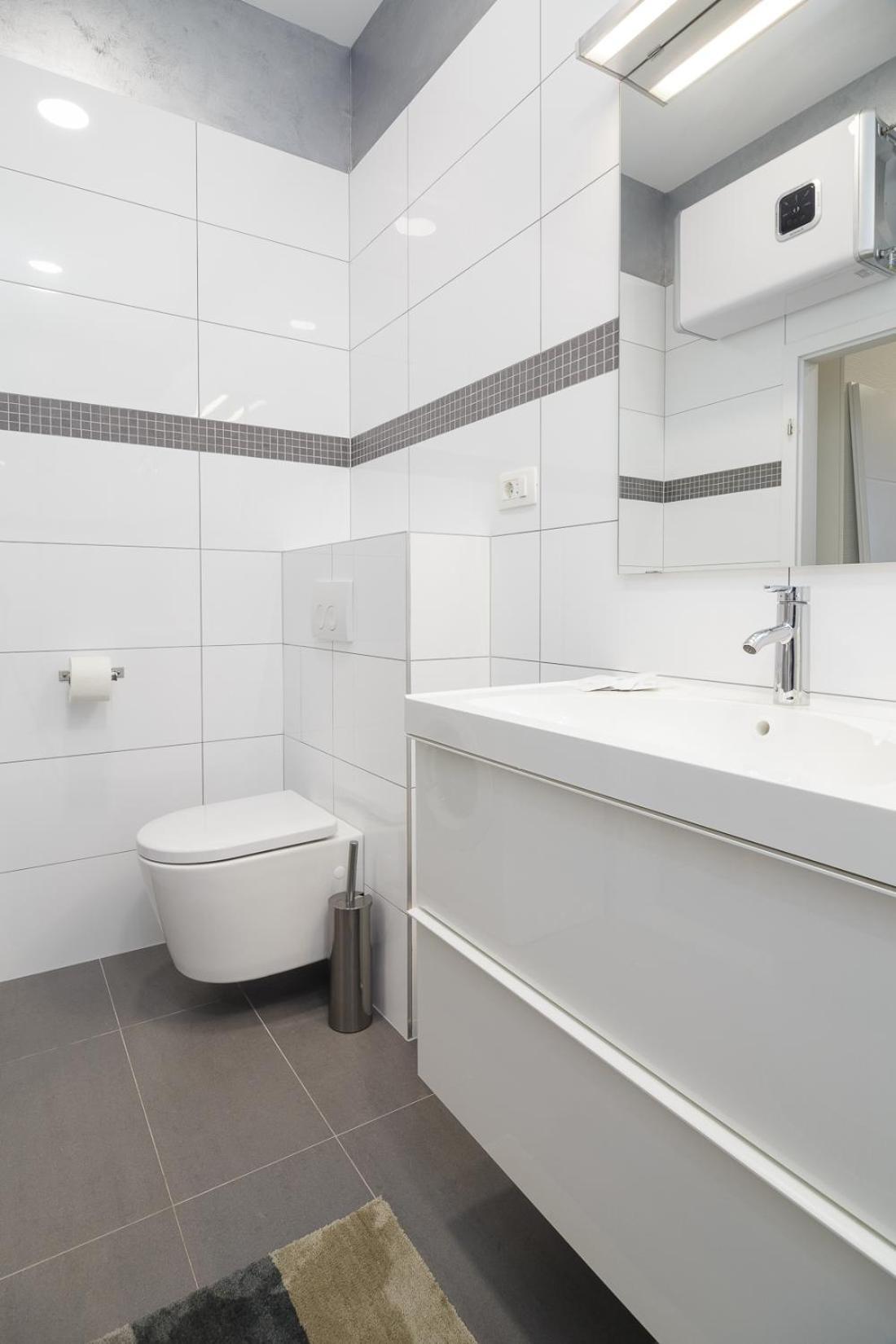Apartment Aspalathos Centar - Center, A Few Minutes' Walking Distance To The Unesco Palace, Parking Lot In Front Of The