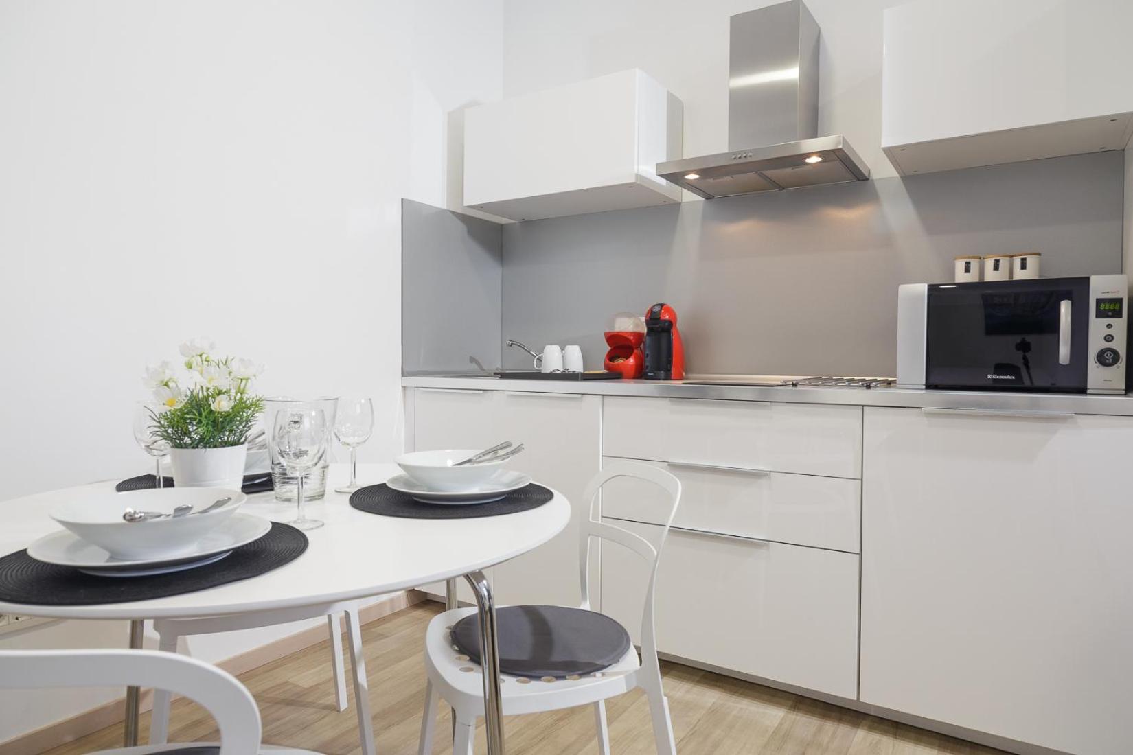 Apartment Aspalathos Centar - Center, A Few Minutes' Walking Distance To The Unesco Palace, Parking Lot In Front Of The Split