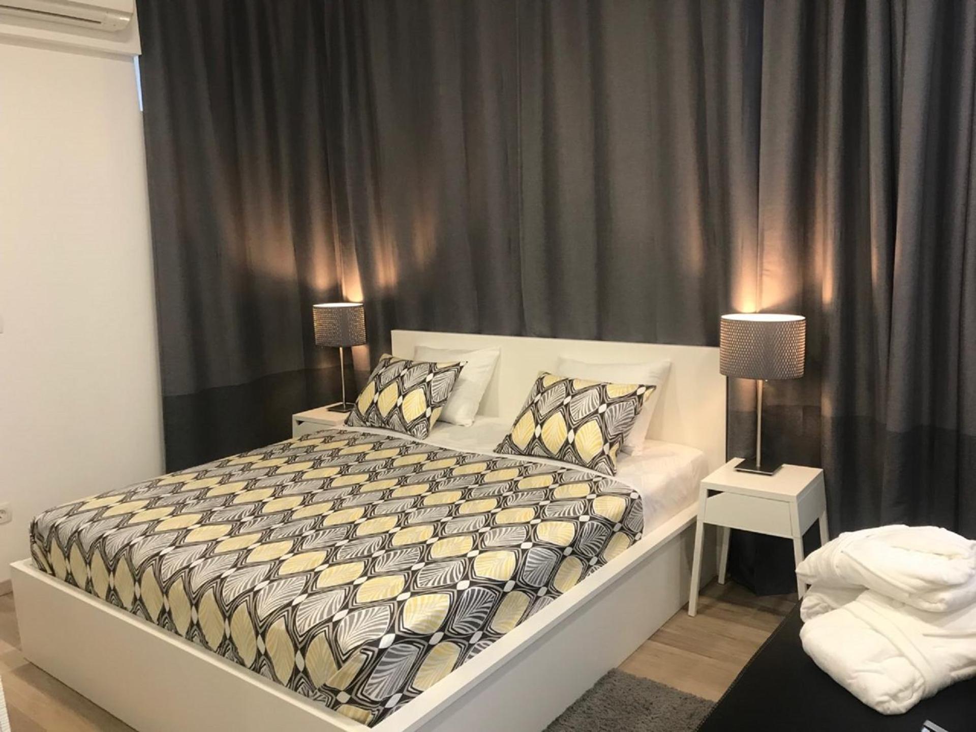 Apartment Aspalathos Centar - Center, A Few Minutes' Walking Distance To The Unesco Palace, Parking Lot In Front Of The Split